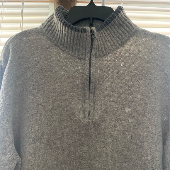 Men’s XL gray/tan blend cowl neck sweater with zip neck. Wore twice! EUC - Picture 8 of 10